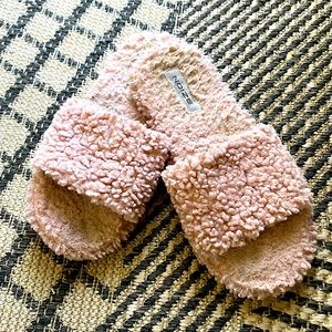 Noize Andrea faux shearling slide slipper